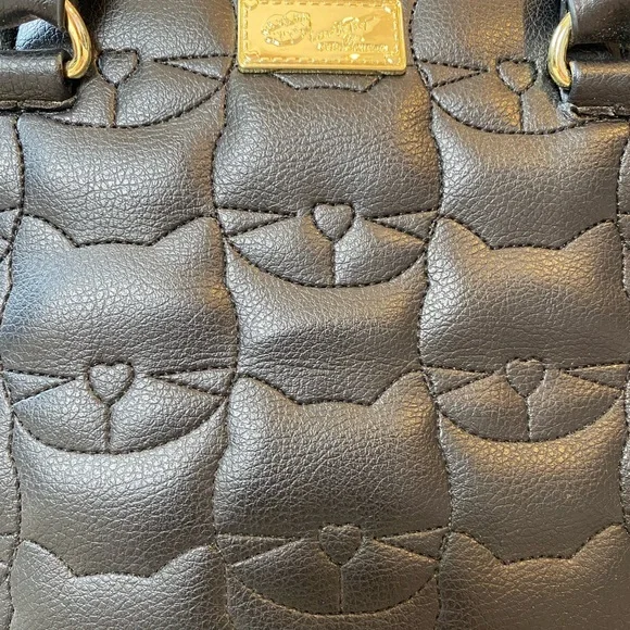 ❌SOLD🏷️Luv Betsey Johnson Kitty Cat Quilted Black And White Vegan Crossbody Bag - Picture 4 of 13